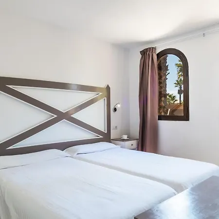 Apartamentos Blue Papagayo *